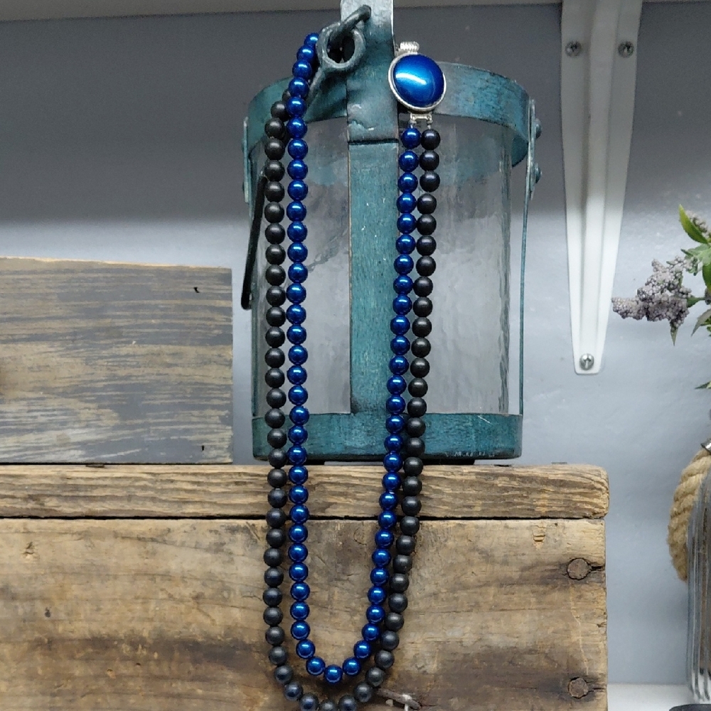 Vintage Blue and Black Beaded Necklace